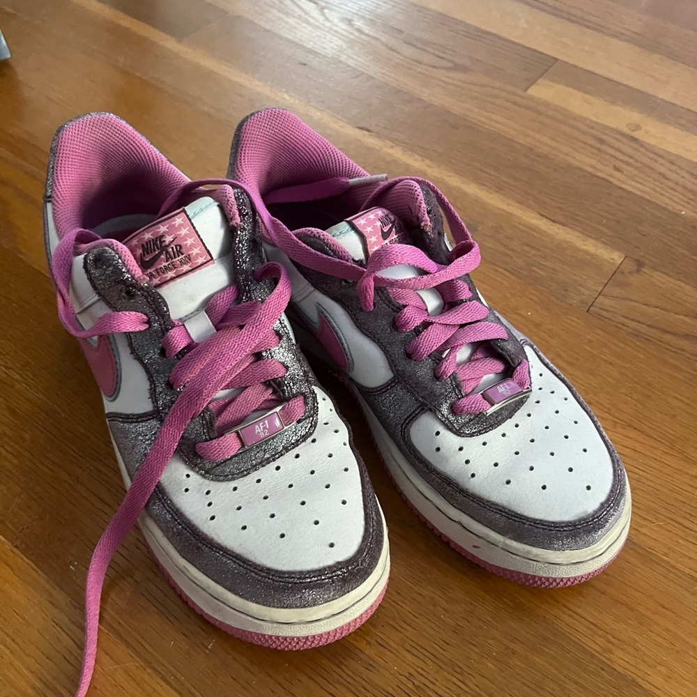Nike youth 4.5 sneakers